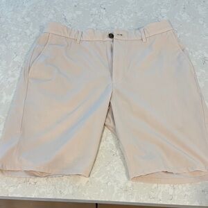Men's Johnnie O mulligan Tan Shorts (33)